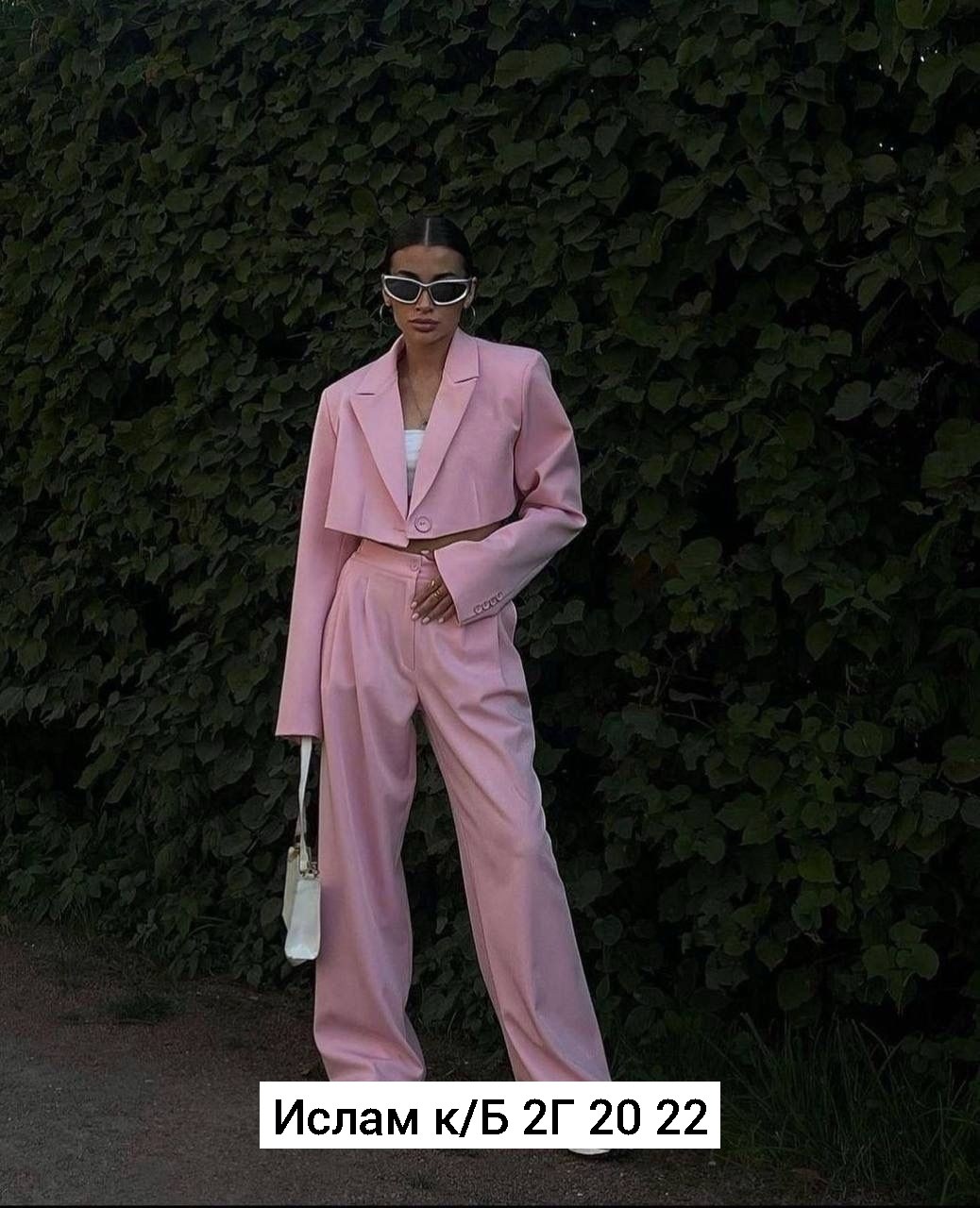 стильные костюмы,женские костюмы,классика костюм,брючный костюм женский,костюм с укороченным пиджаком