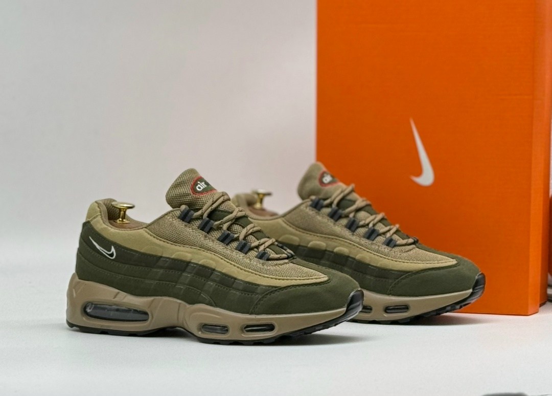 кроссовки nike air max 95,мужские кроссовки nike air max 95,nike air max 95 se,nike air max 95,nike air max 95 essential