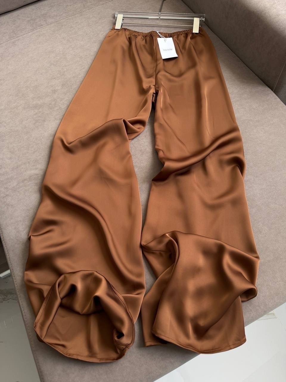 брюки палаццо,шелковые брюки,атласные брюки палаццо,широкие брюки,женские драпированные брюки с широкими штанинами