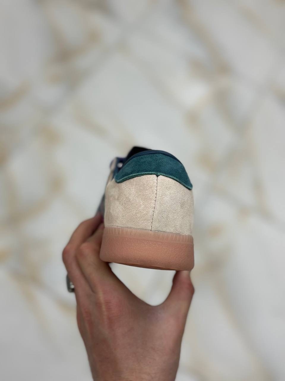 кроссовки adidas,кроссовки адидас,,кроссовки adidas original,замшевые кроссовки