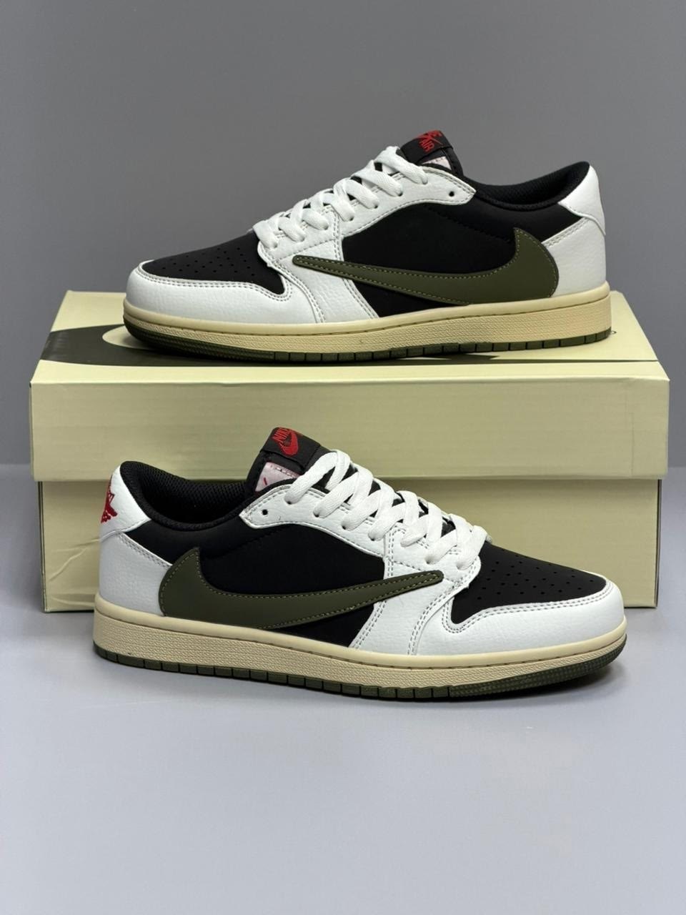 кроссовки nike air jordan 1 low travis scott,кроссовки air jordan 1 low og из коллаборации с travis scott,кроссовки nike travis scott x air jordan 1,кроссовки nike travis scott air jordan 1,кроссовки