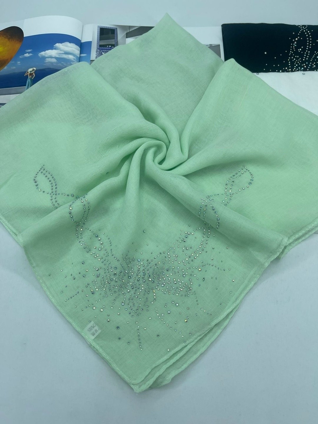 белый платок,новинки платок,платки женские,платок со стразами,красивый платок