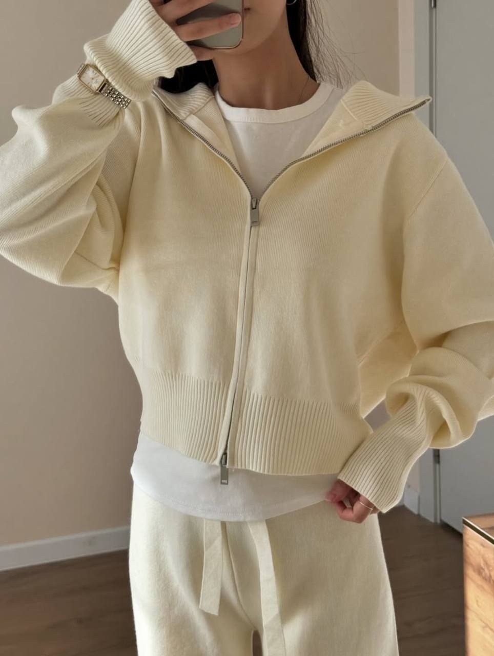 костюм двойка кашемир,костюм двойка трикотаж,костюм-двойка,loro piana кашемировый костюм,женский костюм