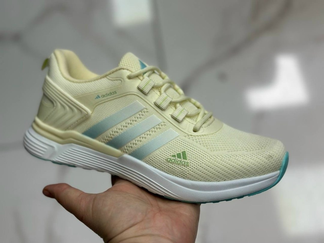 кроссовки мужские adidas,кроссовки adidas,кроссовки мужские летние adidas,кроссовки адидас мужские летние цена,мужские спортивные кроссовки adidas