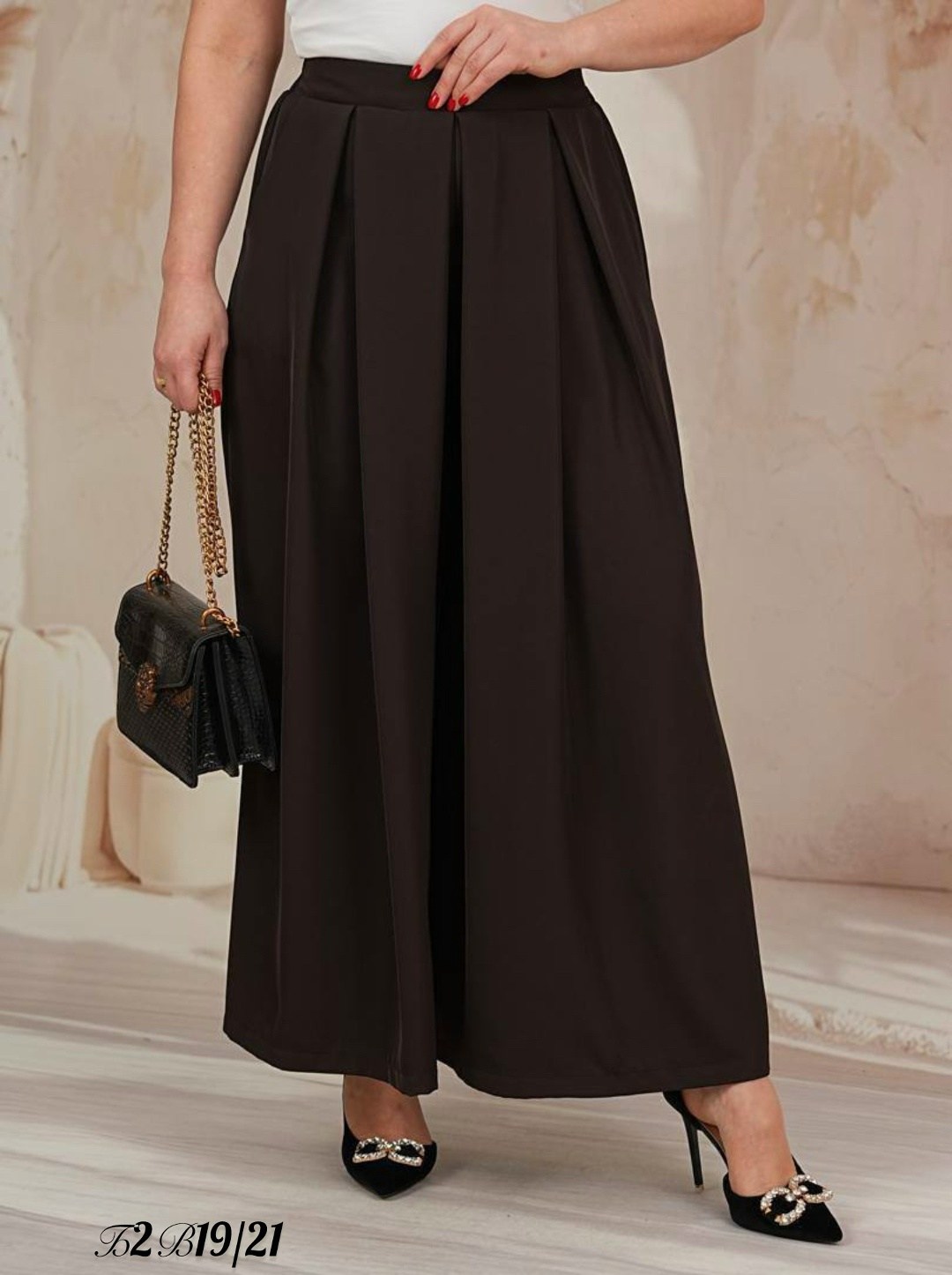 брюки широкие женские,широкие брюки,женские брюки палаццо,брюки с широкими штанинами,брюки палаццо