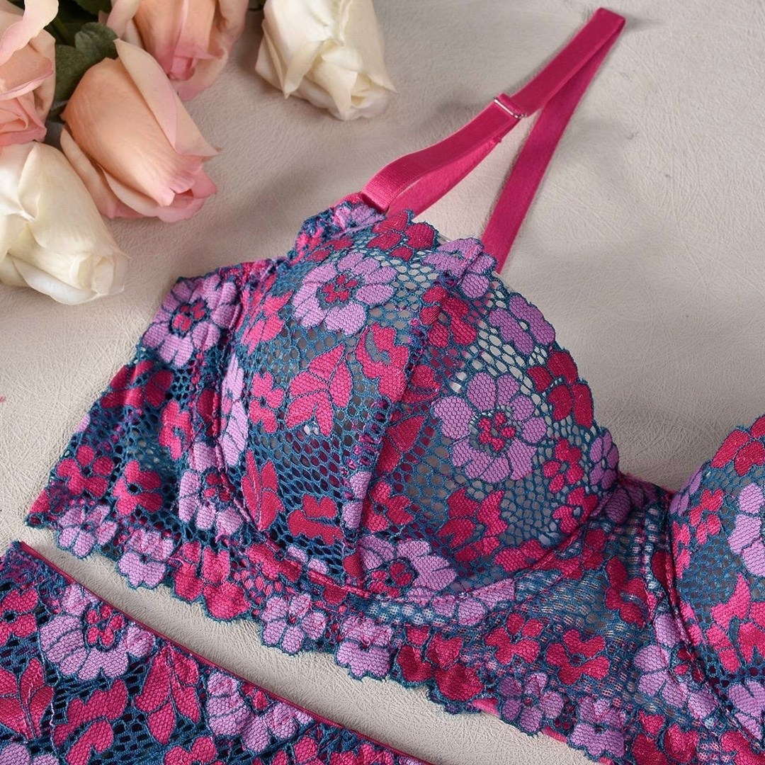 женская нижнее белье,комплект женского нижнего белья ellolace,нижнее белье сексуальное,комплект нижнего белья,нижнее белье и цветы