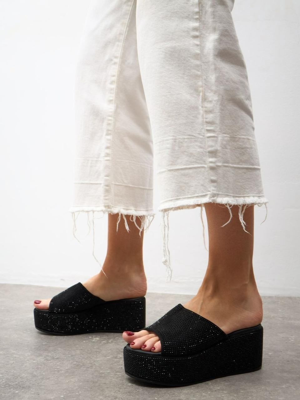 вязаные босоножки,модная ,женские босоножки,женская ,обуви