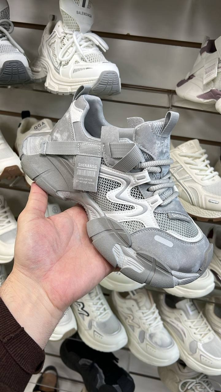 кроссовки женские,массивные кроссовки,кроссовки для женщин,массивные кроссовки женские,повседневные кроссовки