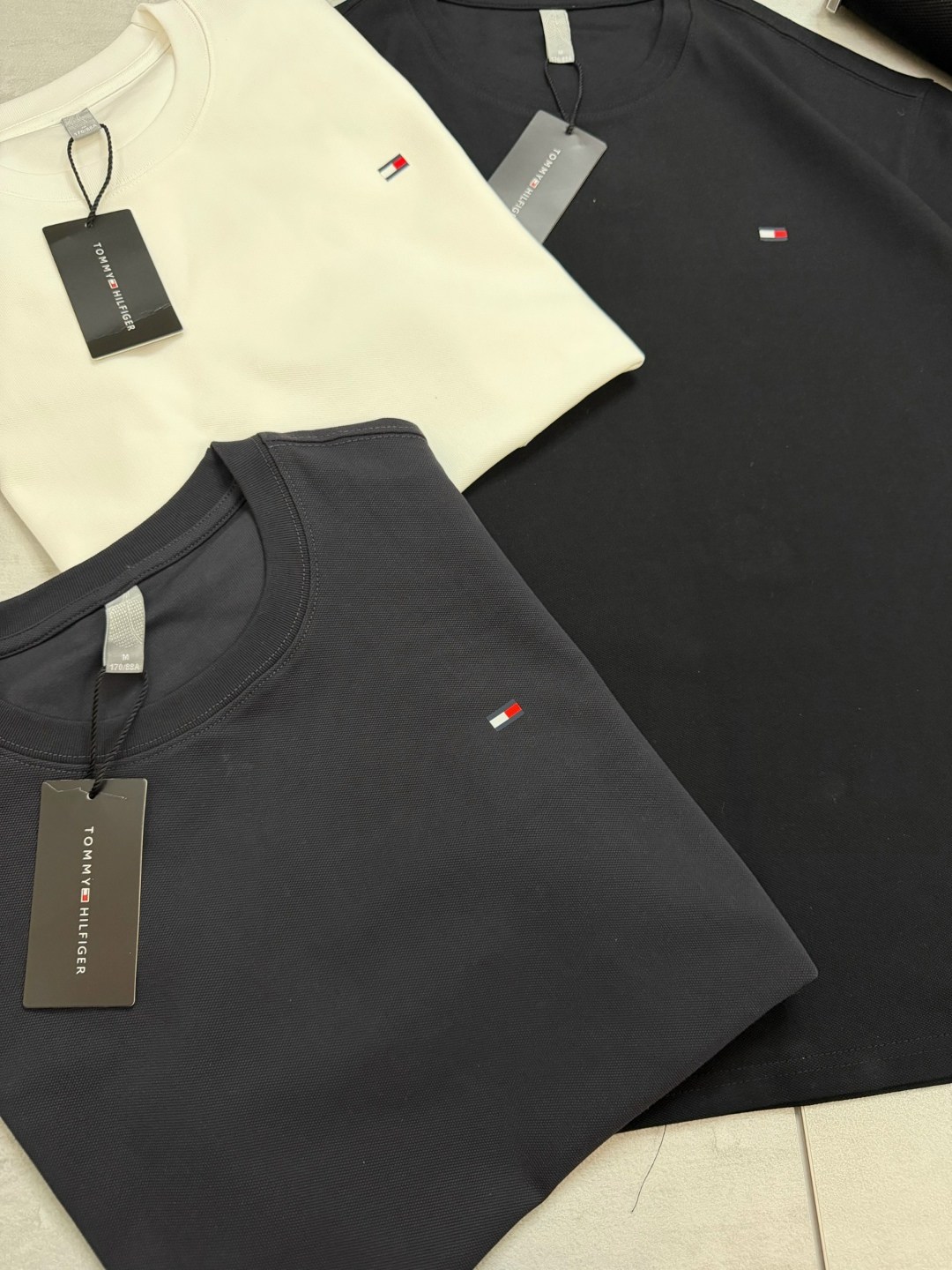 футболка мужская tommy hilfiger,футболка tommy hilfiger,мужская футболка,футболки для мужчин