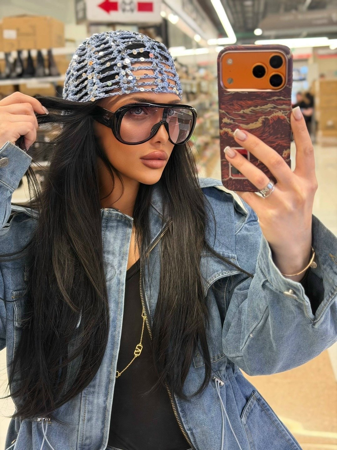 девушка,модная шапка,стильная одежда,женщин,модные головные уборы