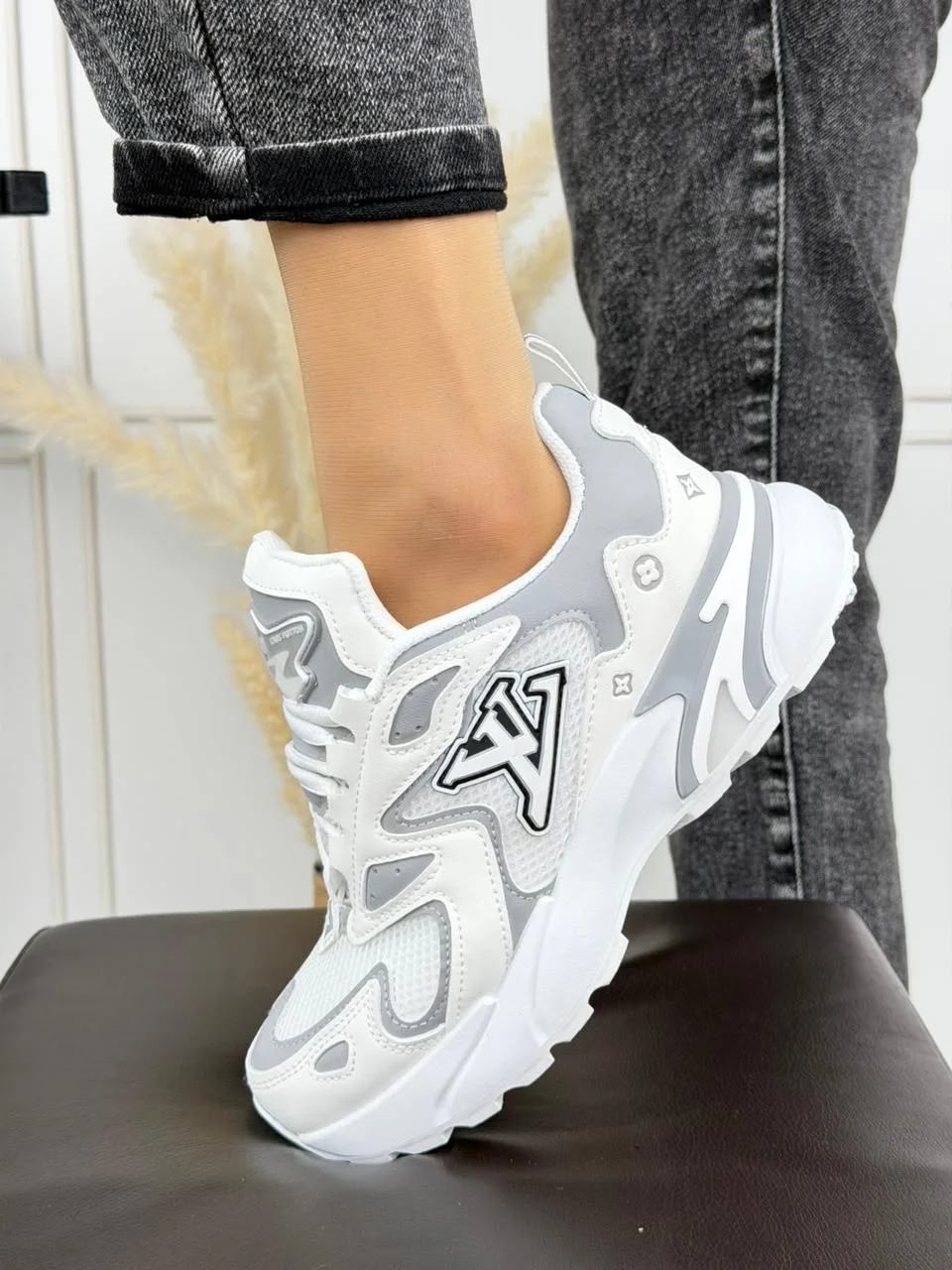 кроссовки louis vuitton runner,луи виттон кроссовки женские,кроссовки louis vuitton,женские кроссовки,кроссовки louis vuitton runner мужские