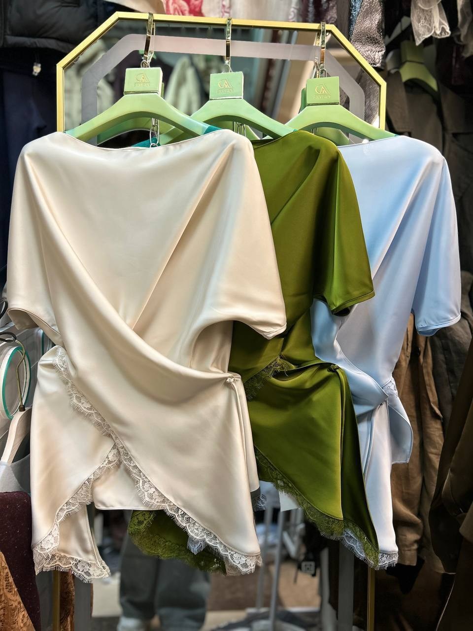 стильные костюмы,модные наряды,костюм для женщин,костюм с брюками