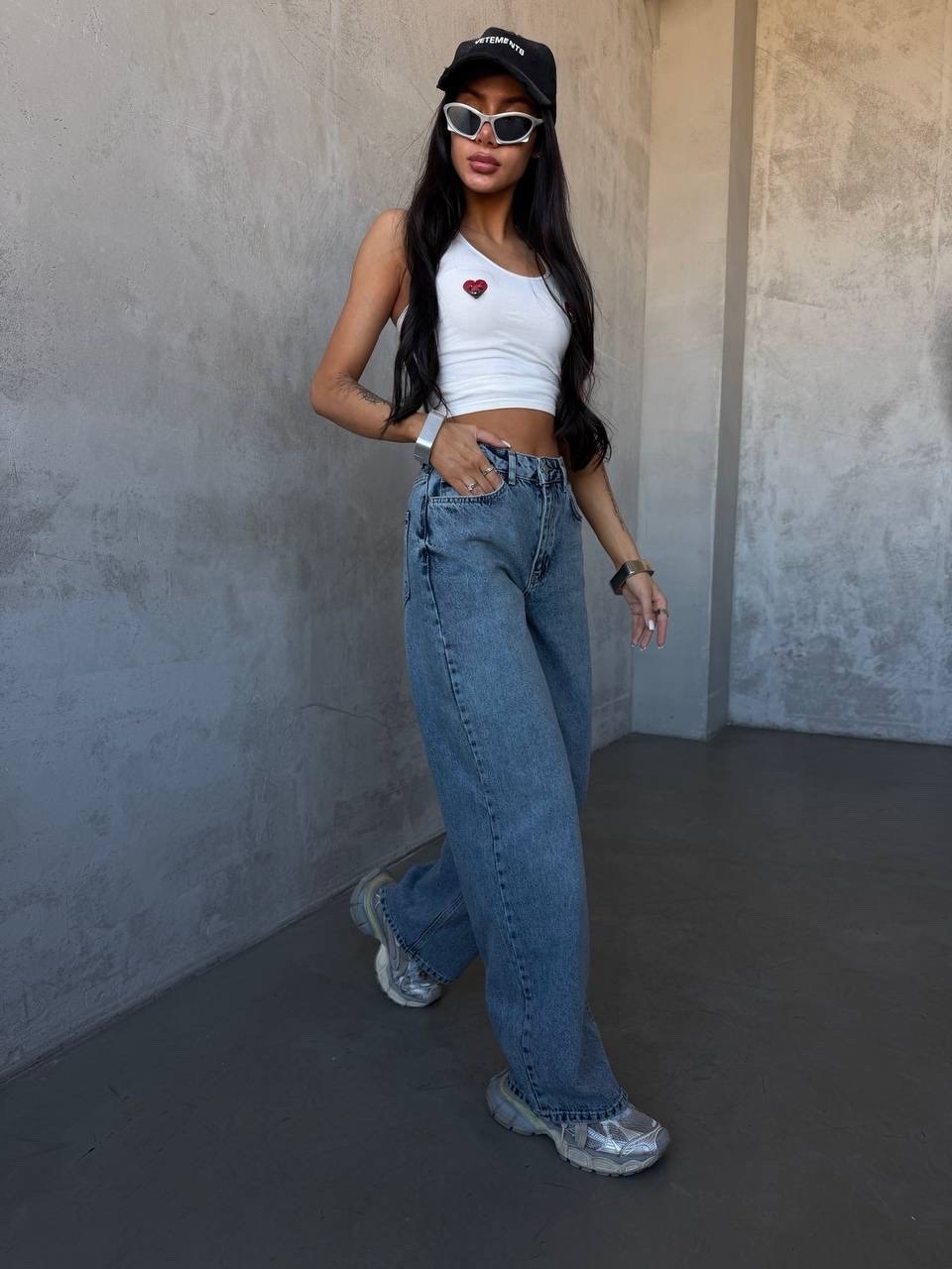 женские джинсы,модные джинсы,женские джинсы с высокой посадкой,джинсы широкие,женские широкие джинсы