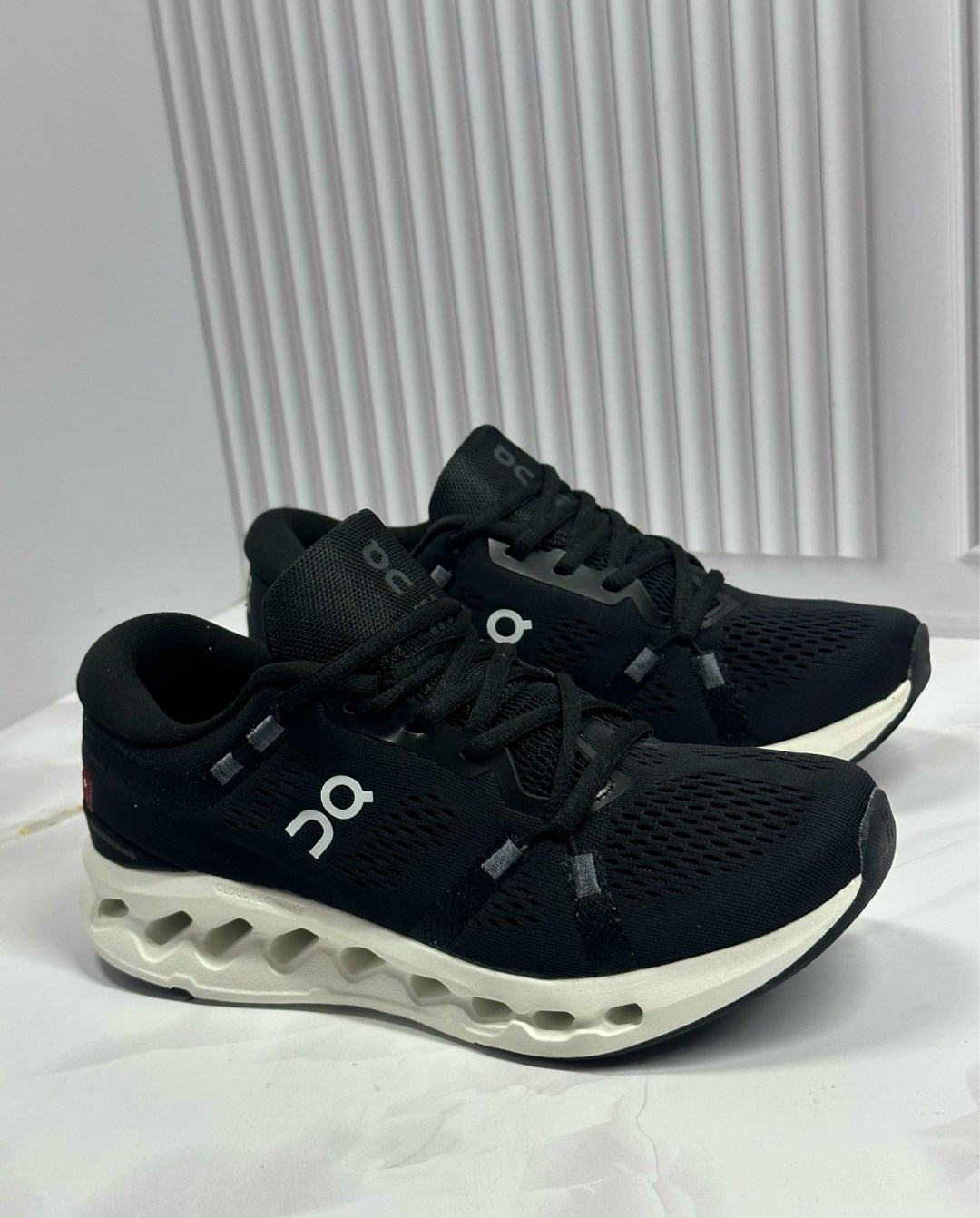 кроссовки,женские кроссовки,кроссовки cloud,спортивная ,повседневные кроссовки