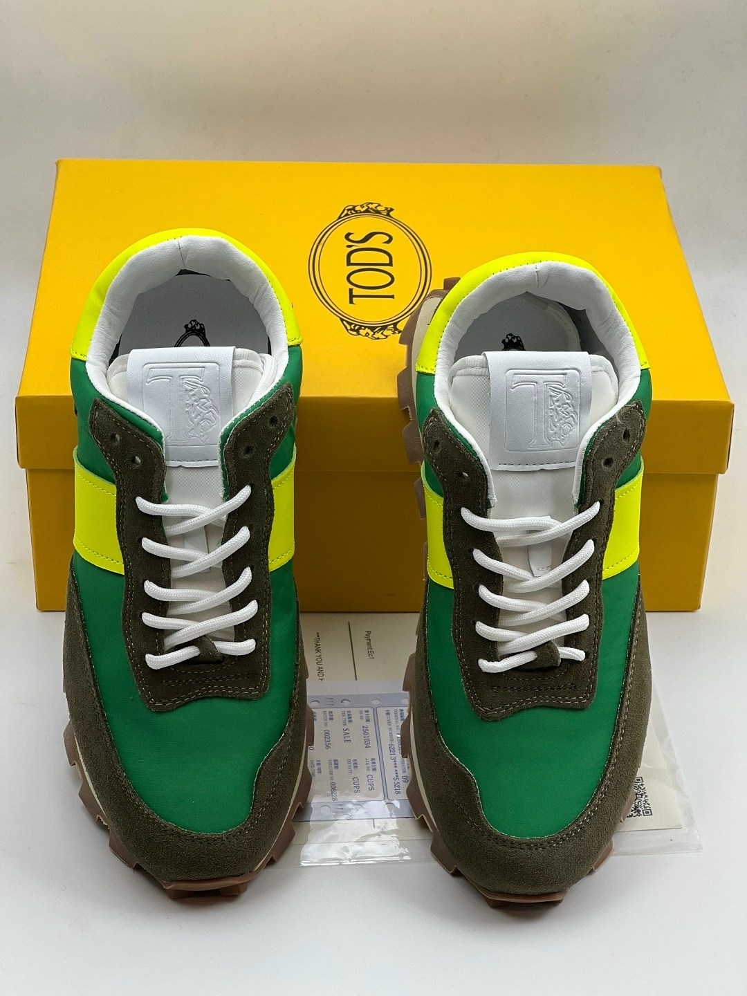 женские кроссовки,кроссовки модные,,кроссовки tod,низкие кроссовки