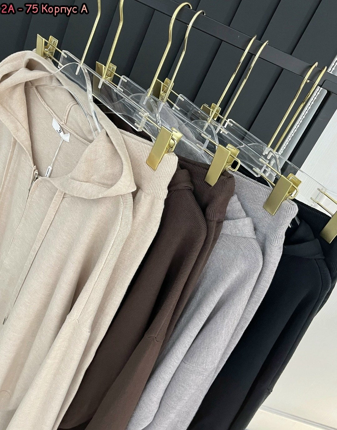 костюм женский,костюм трикотажный,кашемировый костюм loro piana,костюм двойка кашемир,женский костюм на флисе