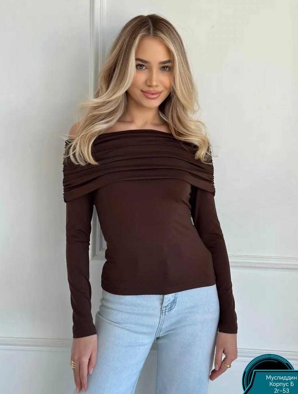 лонгслив с открытыми плечами,женский лонгслив,лонгслив женский с открытыми плечами,женская кофта,кофта лонгслив с открытыми плечами