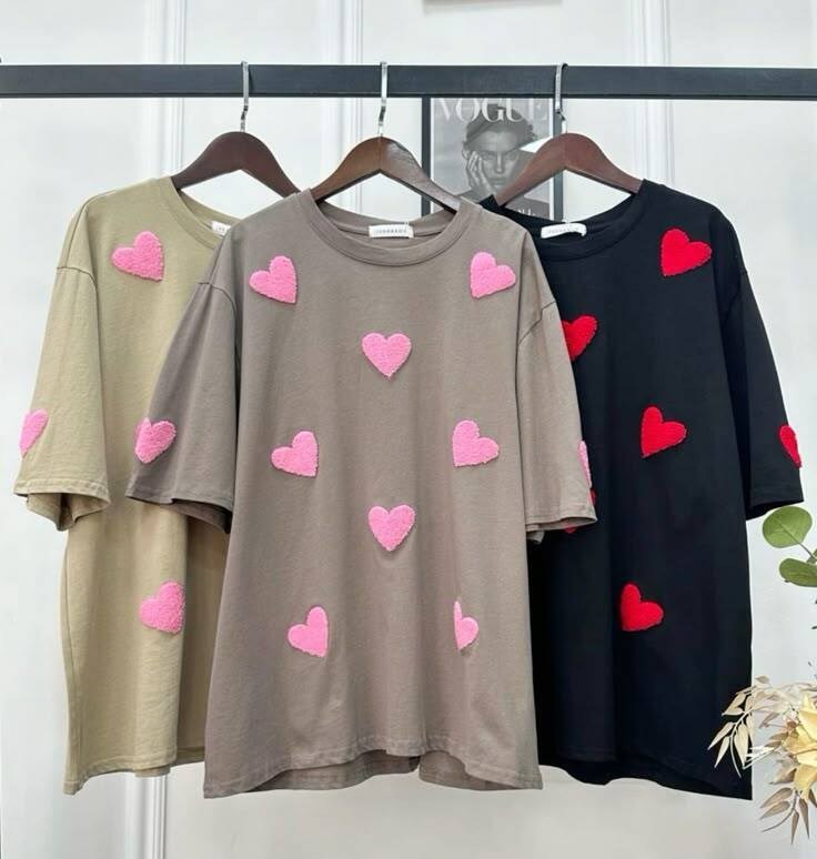 женская футболка,футболка с сердечками,футболка оверсайз "сердечки",футболка оверсайз с сердцами,белая футболка оверсайз