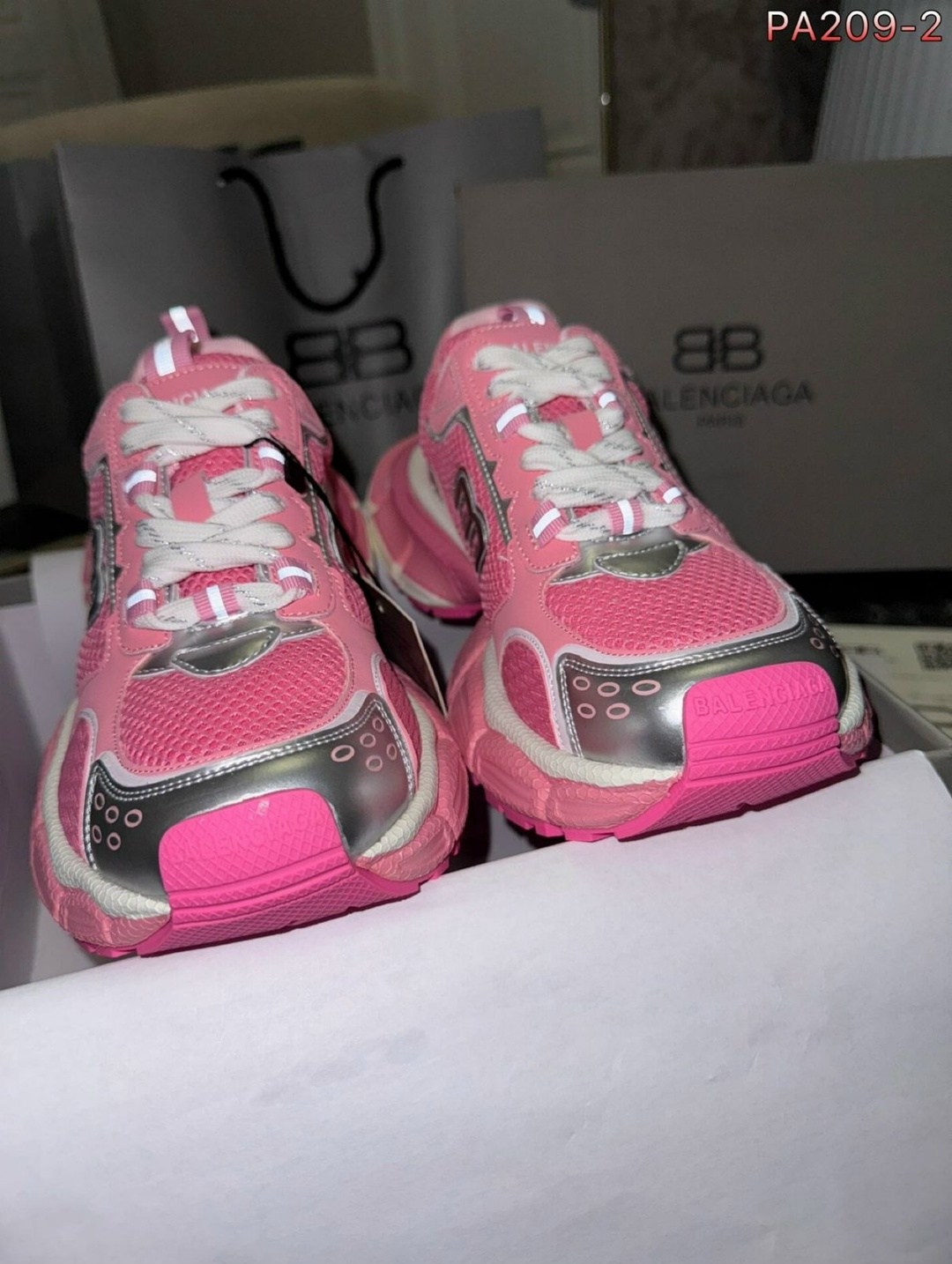 кроссовки женские balenciaga,balenciaga кроссовки оригинал розовые,кроссовки баленсиага женские розовые,кроссовки баленсиага женские,кроссовки баленсиага женские оригинал