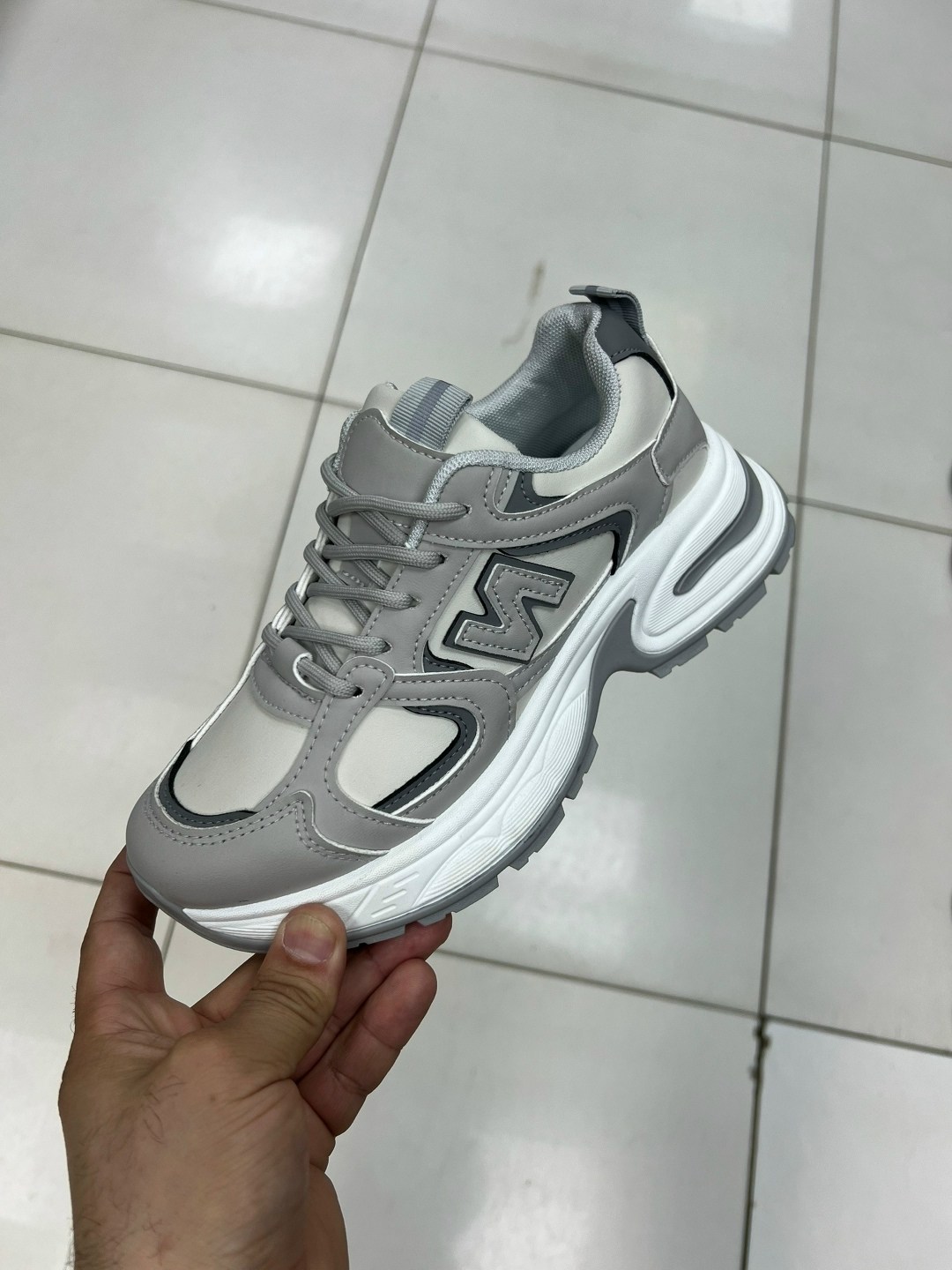 кроссовки женскиe,кроссовка,кроссовки эко,женская ,кроссовки для девушек