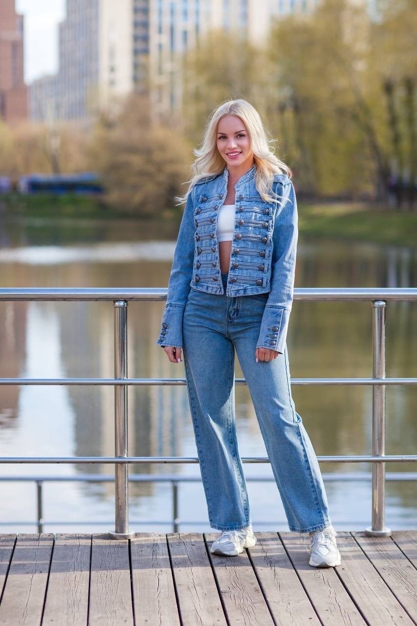 куртка джинсовая укороченная,куртка джинсовая женская,джинсовая куртка, джинсовые куртки женские,куртка джинсовая оверсайз