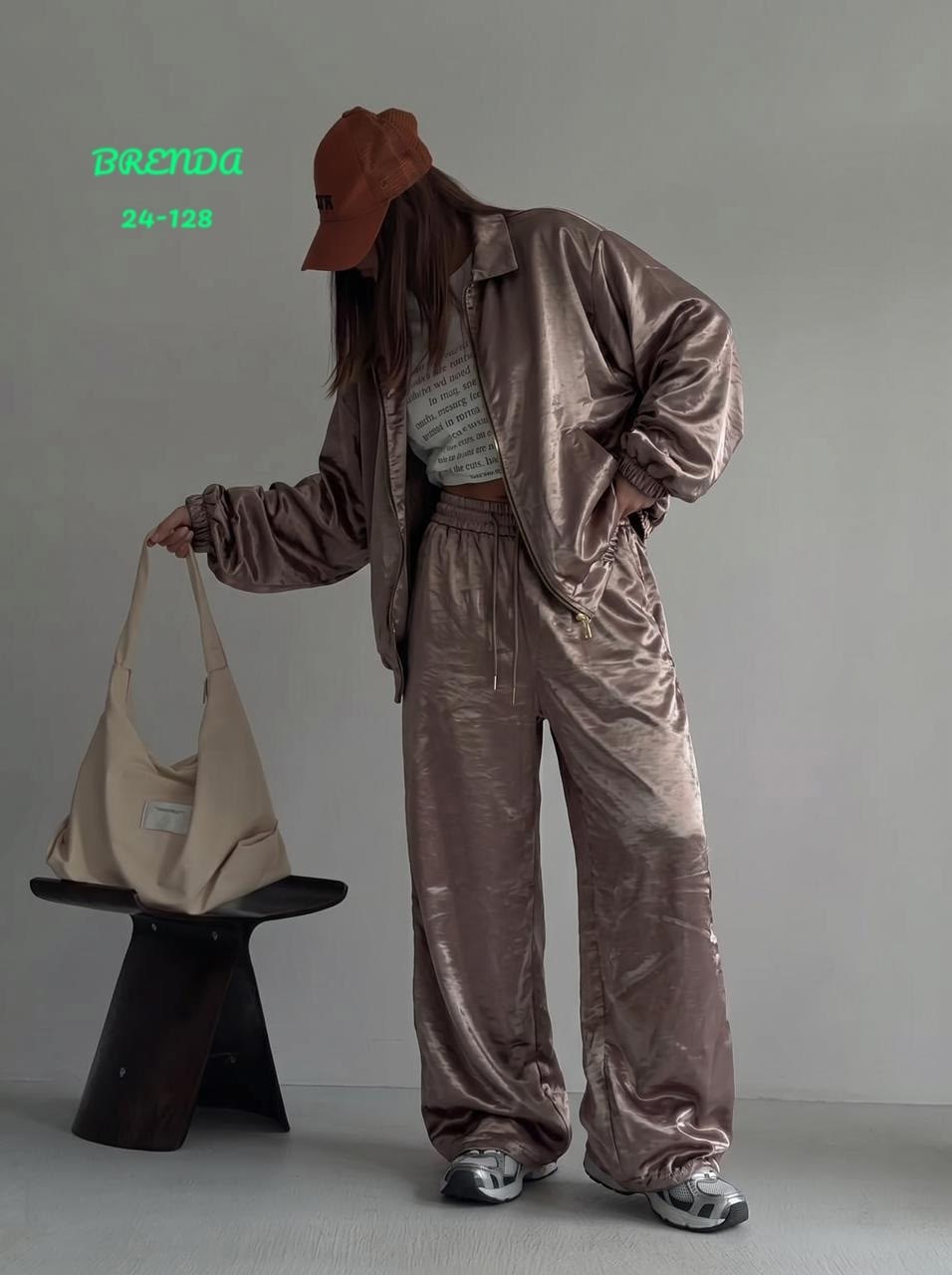 стильные костюмы,костюм спортивный,велюровый костюм,спортивные костюмы женские,брюки комплект