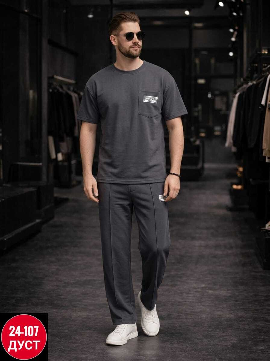 костюм спортивный мужской,костюм с брюками и футболкой,спортивные костюм,костюм с бриджами,костюм трикотажный