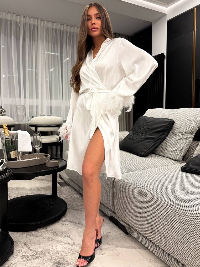 халат шелковый с перьями пеньюар домашний la nova 190048450,халат с перьями,халат невесты с перьями,длинный халат с перьями,женский халат длинное прозрачное кимоно с перьями