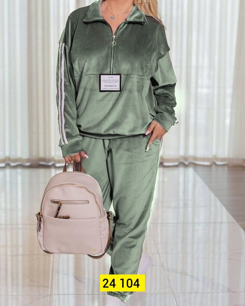 велюровый спортивный костюм больших размеров,спортивный велюровый костюм,велюровый женский спортивный костюм большого размера,велюровый костюм женский больших размеров,велюровый спортивный костюм женс