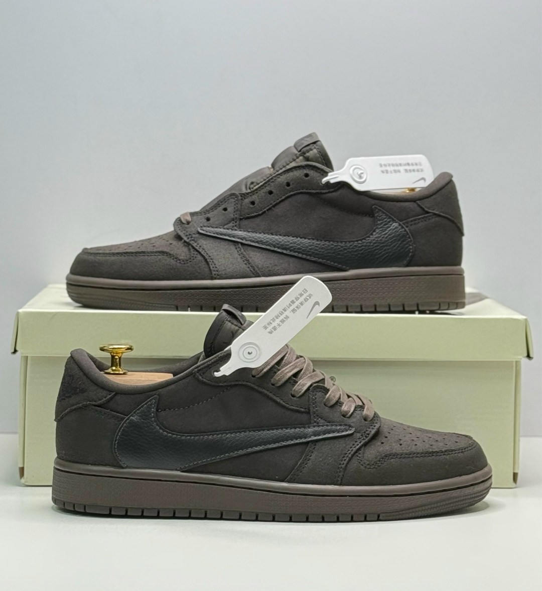 nike air jordan 1 low travis scott,кроссовки travis scott x air jordan 1 low,air jordan 1 low travis scott,кроссовки nike travis scott air jordan 1 low,замшевые кроссовки