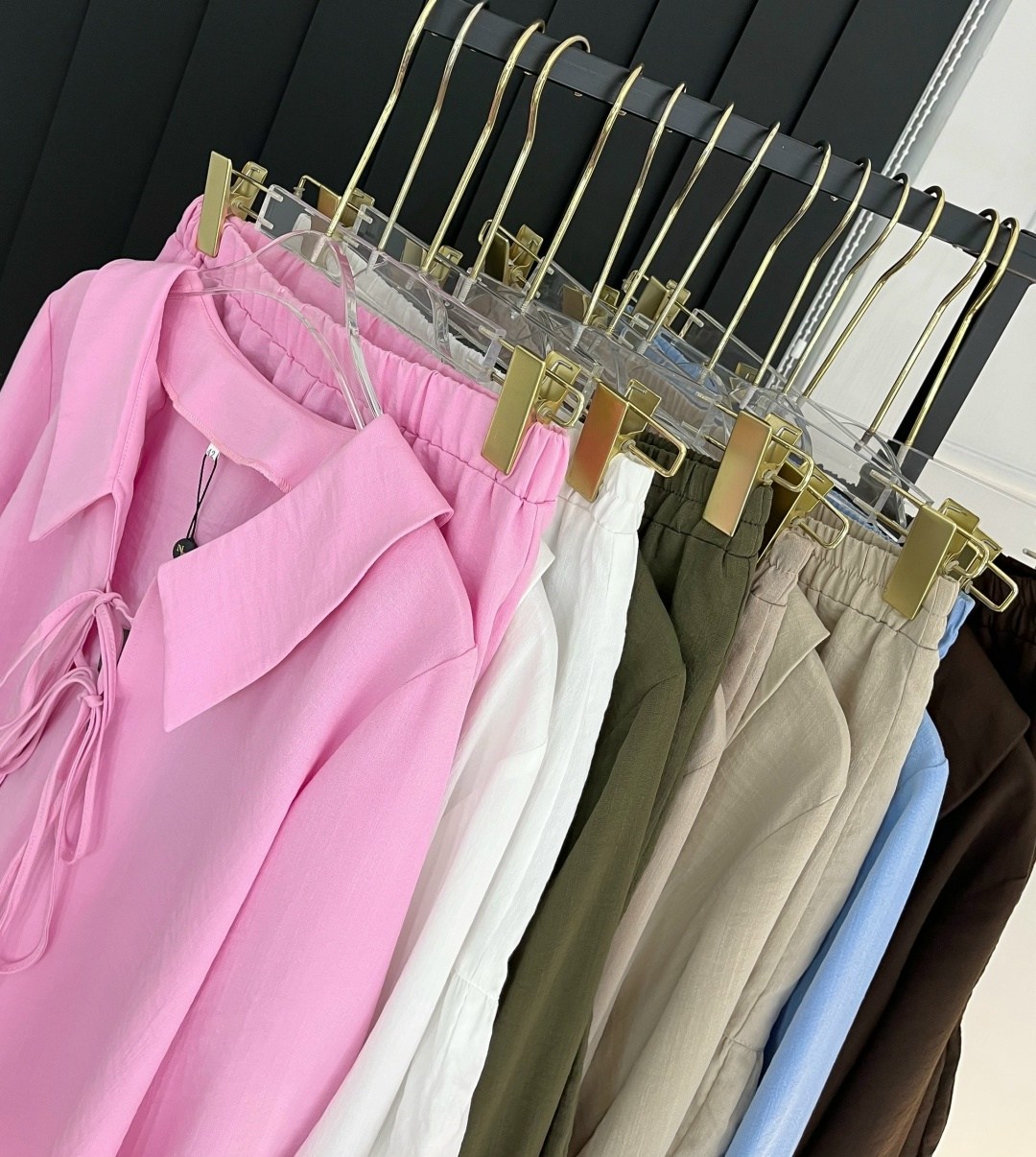 костюм бежевый,женские костюмы,костюм с шортам,женский льняной костюм с шортами,костюм женский летний