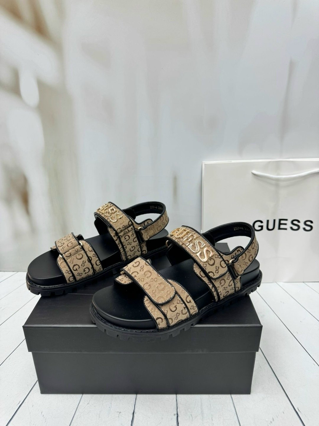 сандалии gucci,босоножки gucci,сандали гуччи женские,сандалии,сандали