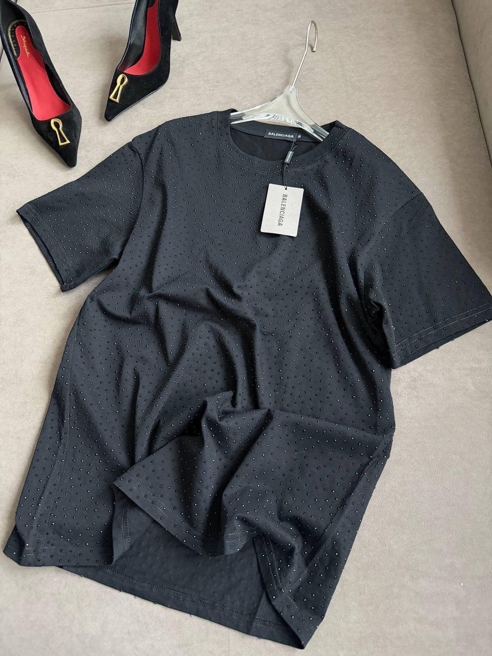 женская футболка,футболка со стразами,футболки для девочки,стильная футболка