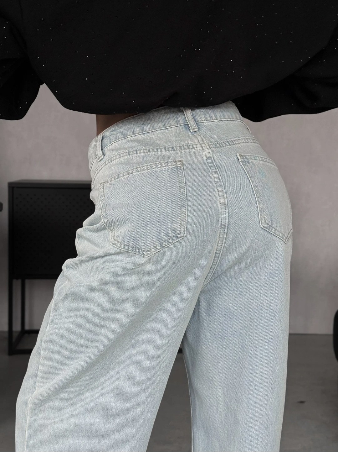 джинсы широкие,джинсы широкие трубы,джинсы женские широкие,джинсы оверсайз,женские джинсы