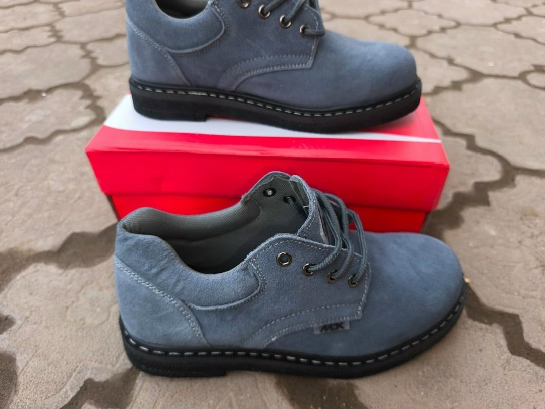 ,мужская ,мужские ботинки,обуви,ботинка