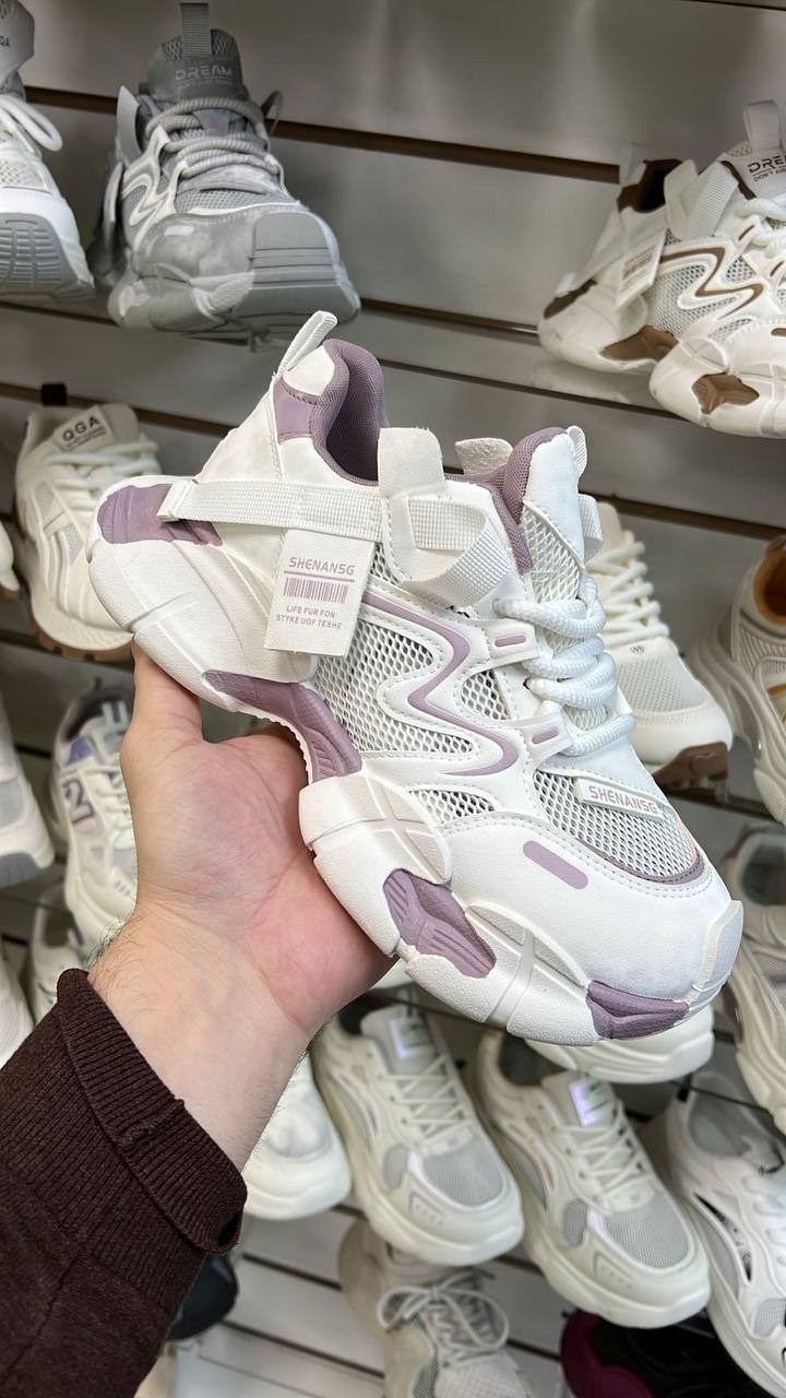 кроссовки женские,массивные кроссовки,кроссовки для женщин,массивные кроссовки женские,повседневные кроссовки