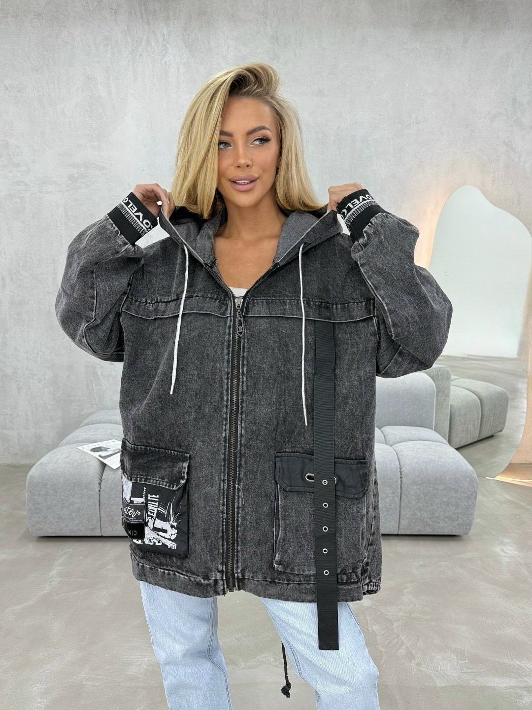 джинсовая куртка женская,джинсовая куртка,джинсовая куртка оверсайз с капюшоном,джинсовая куртка с капюшоном,джинсовая куртка удлиненная