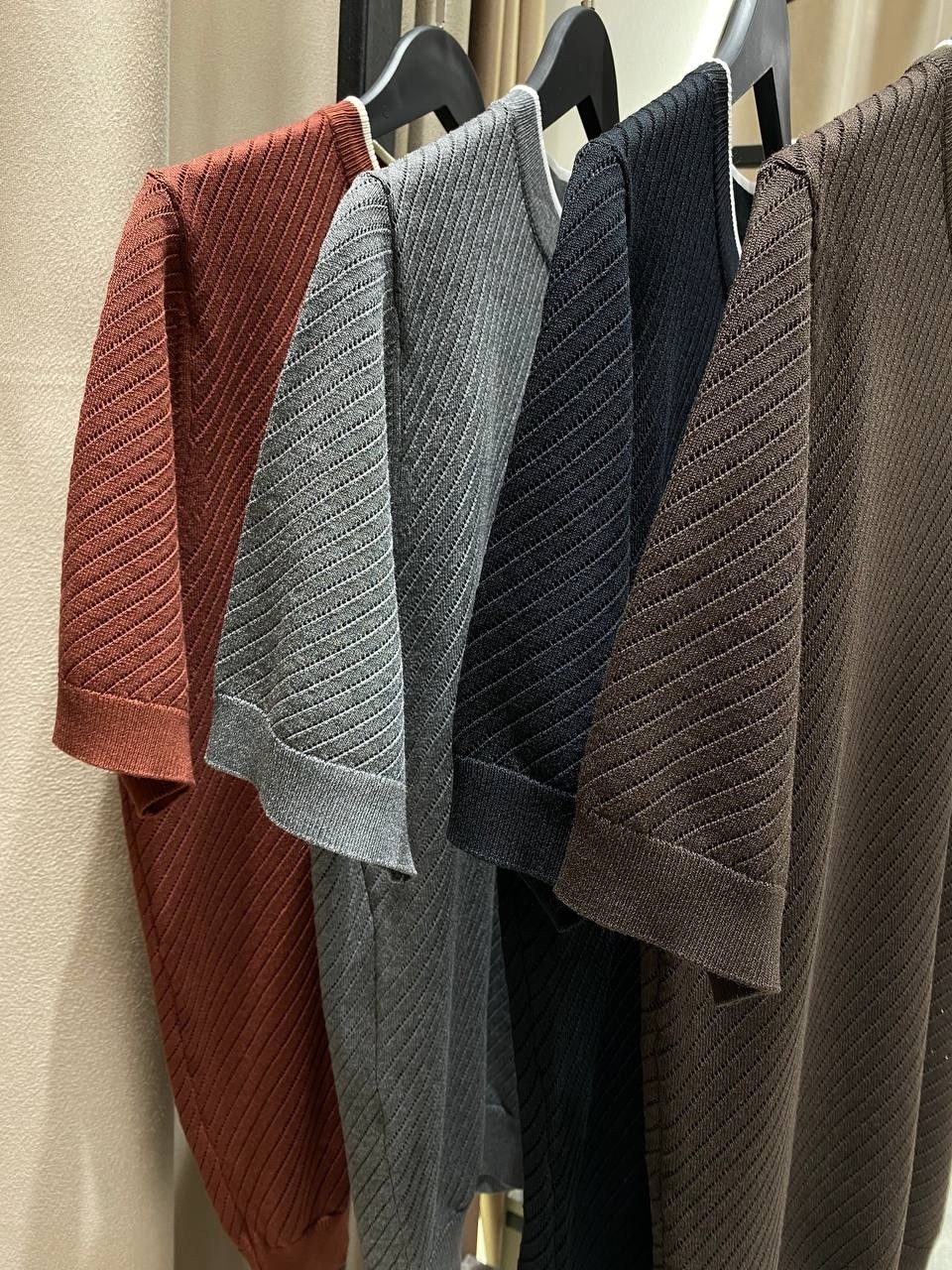 мужская мода,серый джемпер,мужчин,джемпер,мужской стиль кэжуал