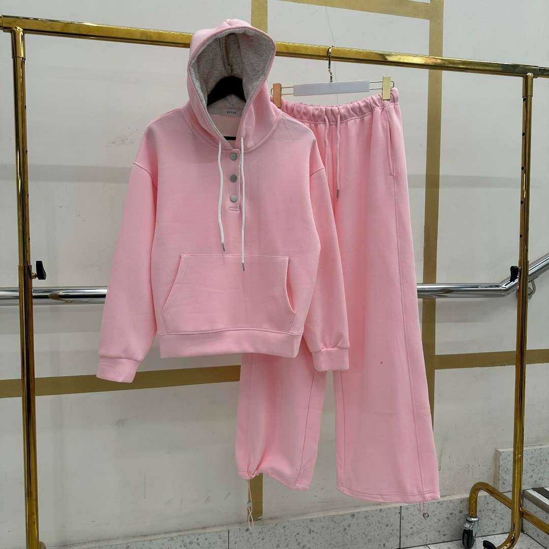 cпортивный костюм женский на флисе,спортивные женские костюмы,костюм женский на флисе,спортивные костюм,женские костюмы