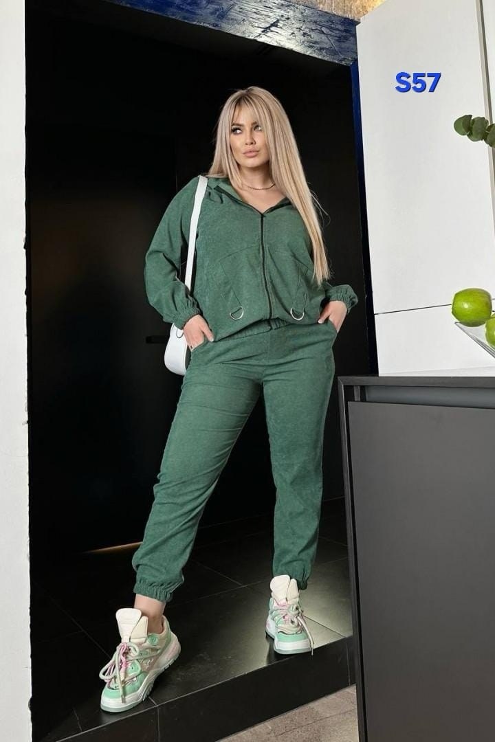 костюм женский на флисе,велюровый спортивный костюм больших размеров,спортивные костюмы женские,велюровый костюм,прогулочный костюм