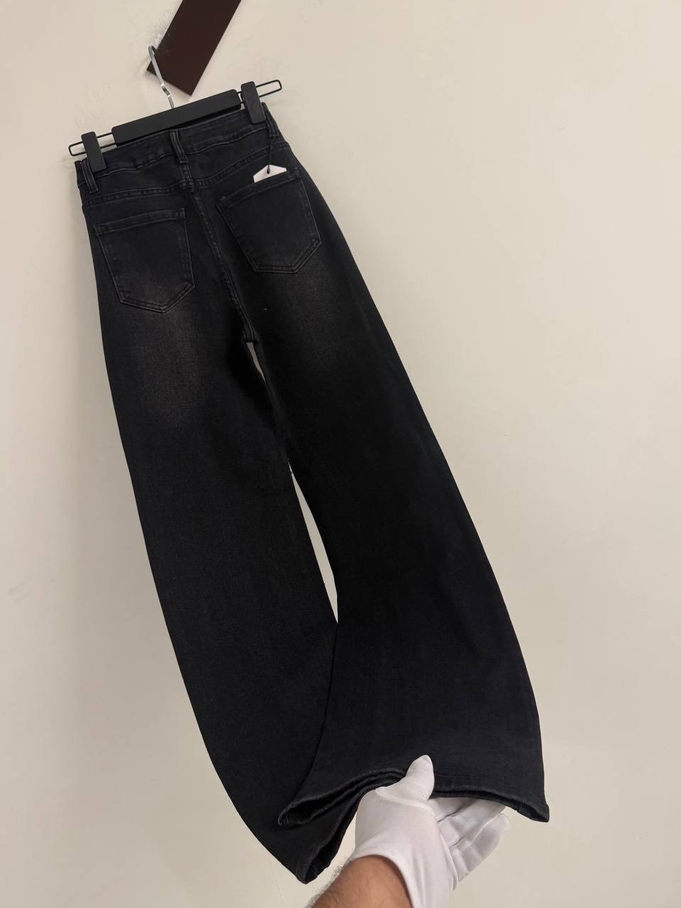 джинсы со стразами,женские джинсы со стразами,женские джинсы,джинсы черные женские,широкие джинсы