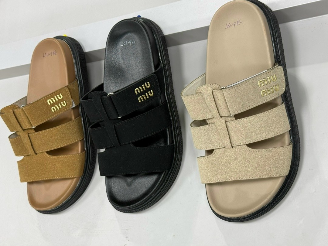 сандалии,,женские сандалии,босоножки модные,шлепки женские