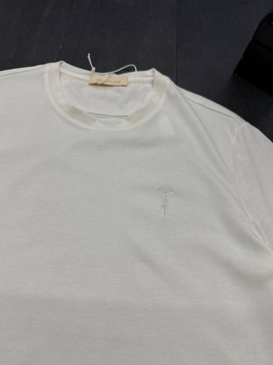 мужская футболка,футболка футболка мужская,футболки брендовые,мужская черная футболка,футболки для мужчин