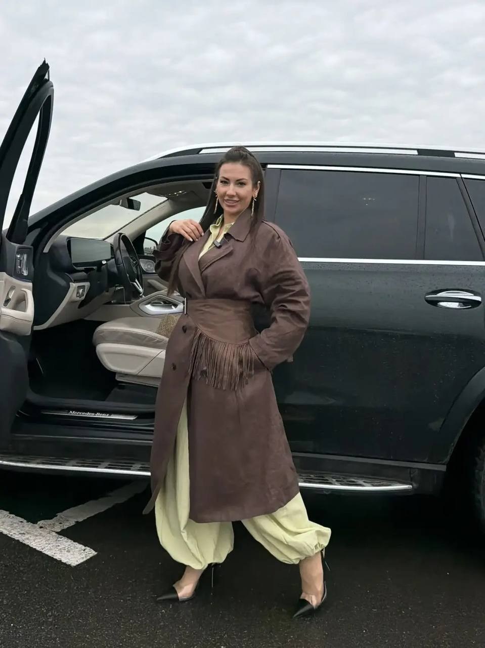 плащ тренч женский,модное пальто,модный плащ,тренч плащ,женские плащи и тренчи 2026-2025