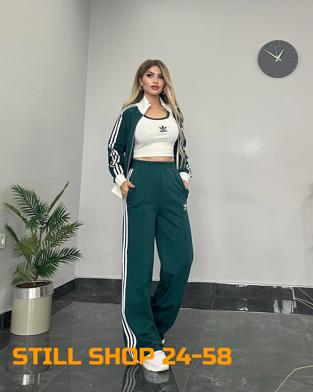 спортивные костюмы женские,костюм спортивные женские костюмы,женские костюмы,спортивный костюм женский тройка,спортивные костюмы