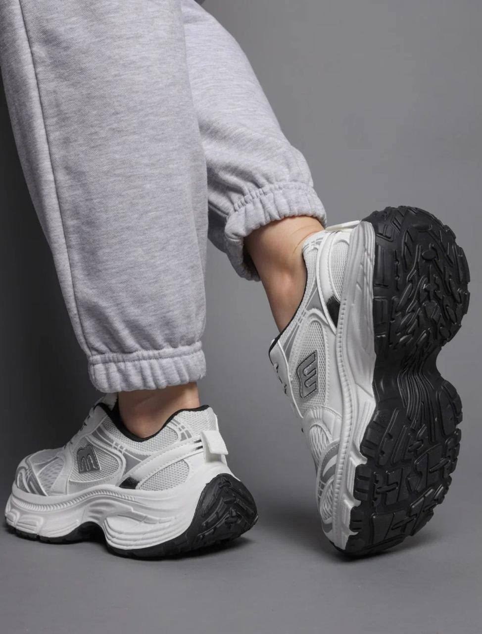 удобные кроссовки,кроссовки женские,кроссовки для девушек,кроссовка,кроссовки разноцветные