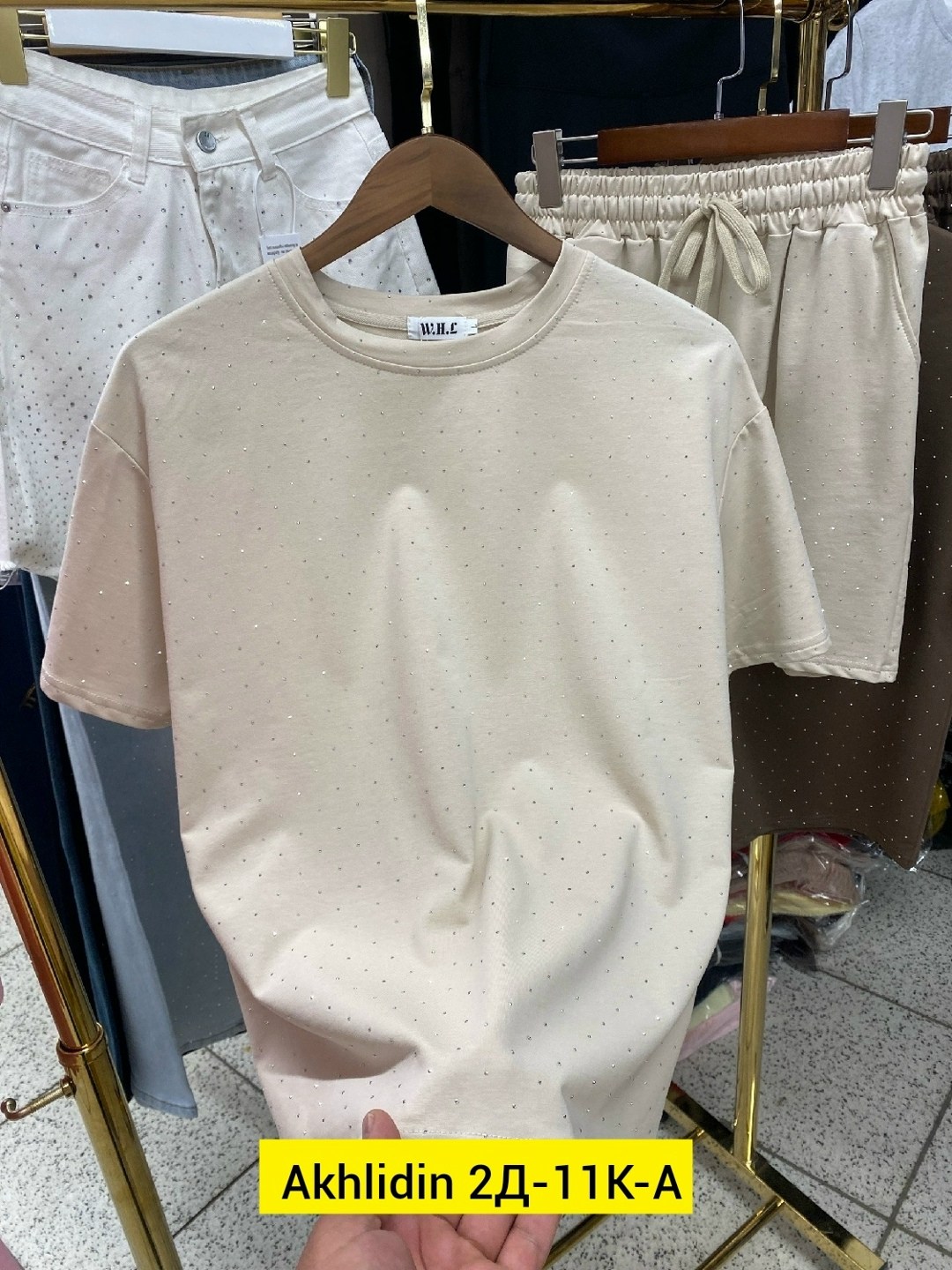 женская футболка,,костюм с шортам,женские костюмы,футболки и майки