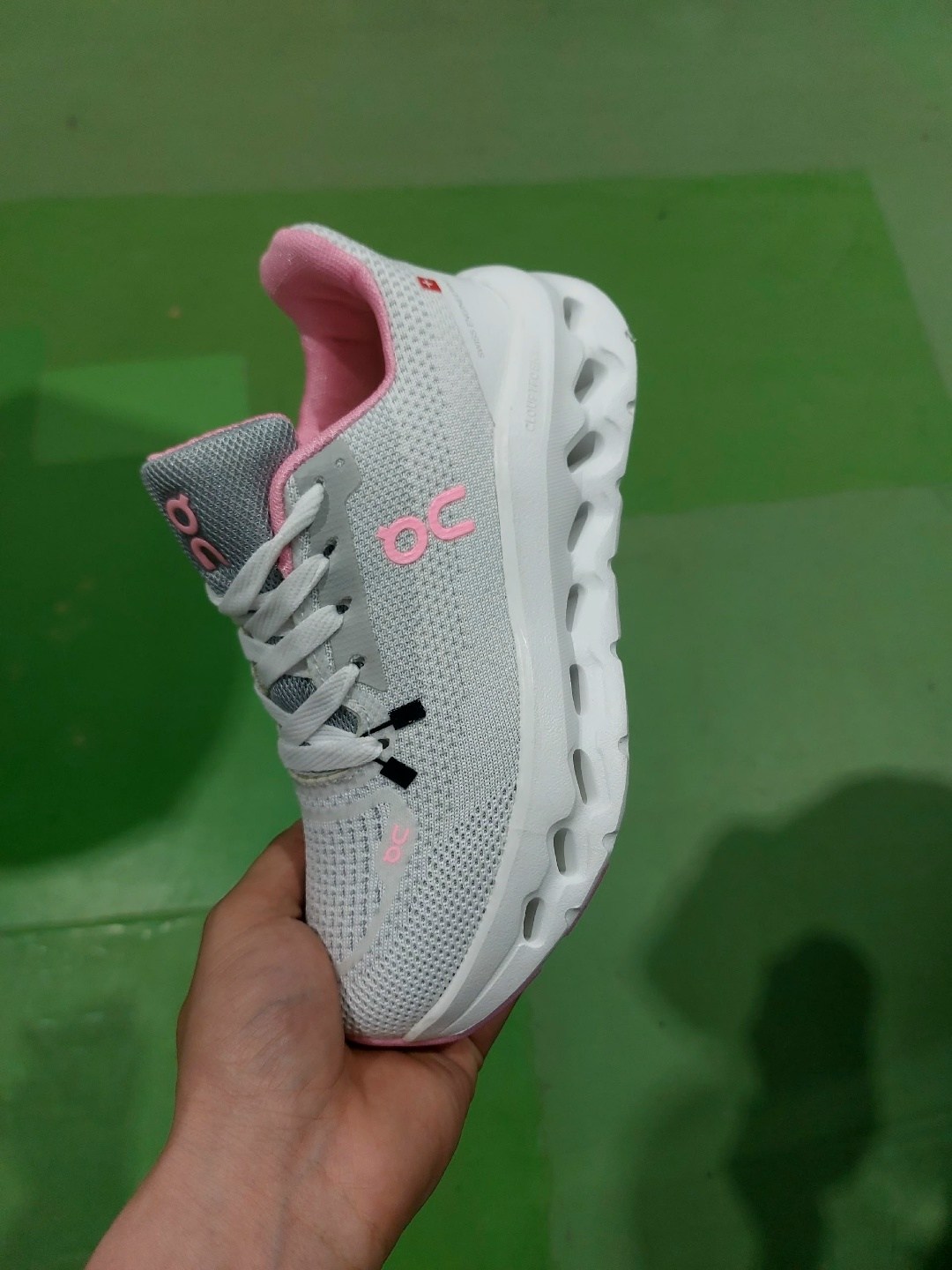 кроссовки женскиe,кроссовки on,кроссовки,повседневные кроссовки,белые кроссовки