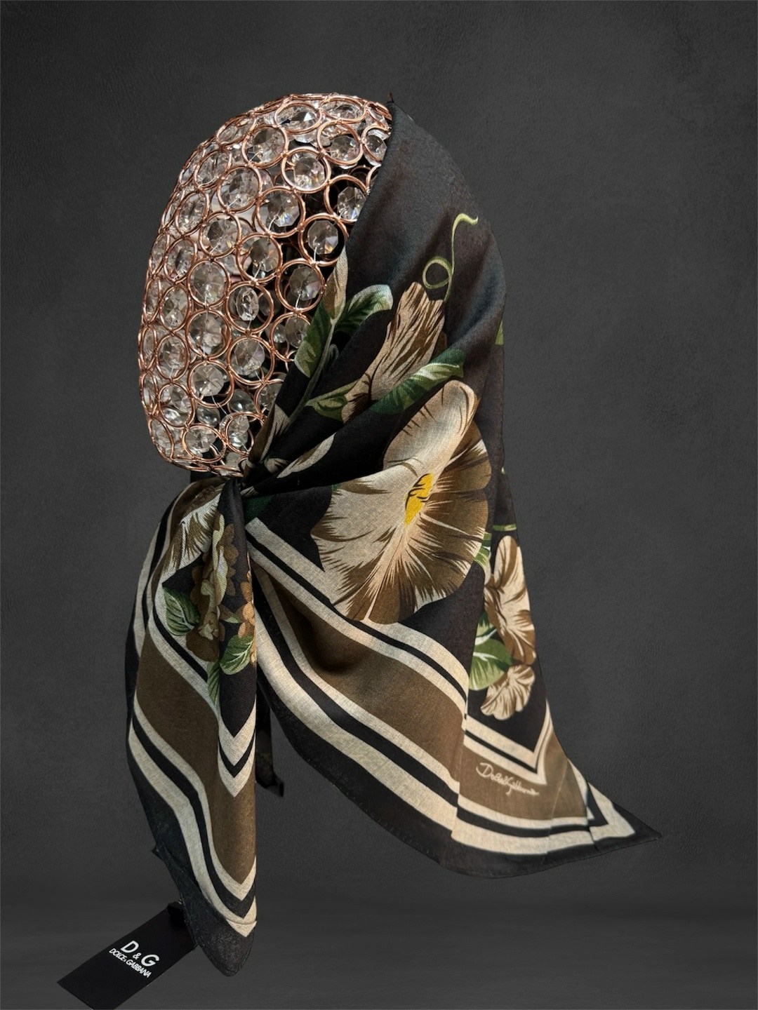 шелковый шарф,шелковые платки,шарфы и платки,платки женские,платок с принтом