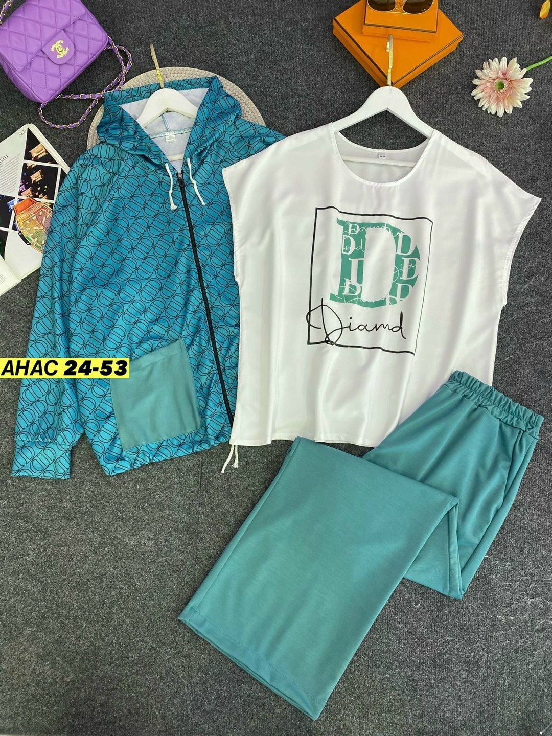 женский костюм больших размеров,костюм двойка женский большого размера,костюм тройка женский,костюм больших размеров повседневный,костюм двойка женская